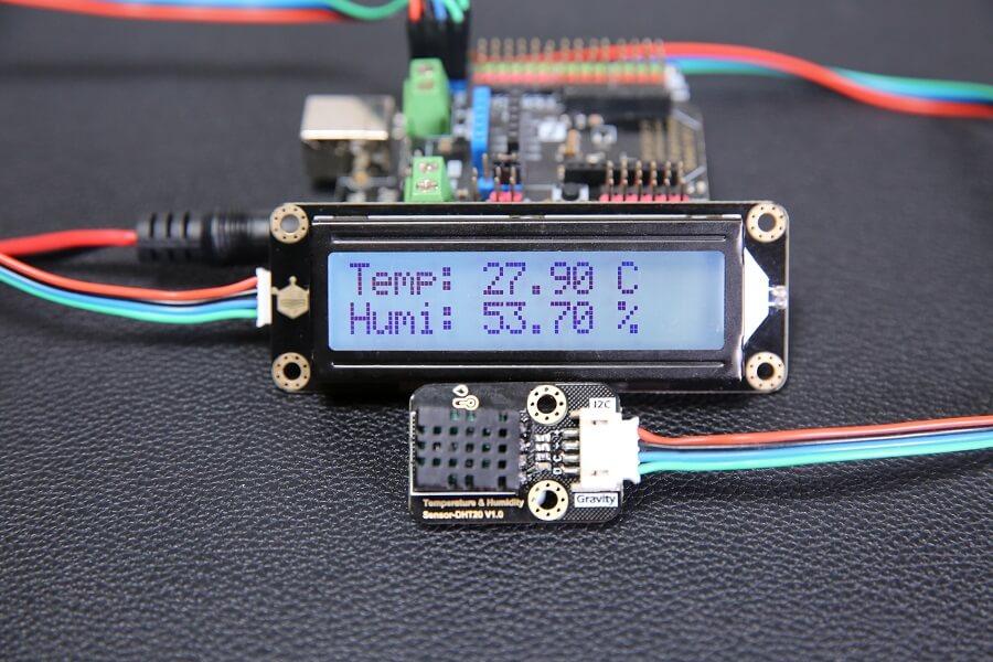 Tyngdekraft: DHT20 temperatur- og fugtsensor til Arduino
