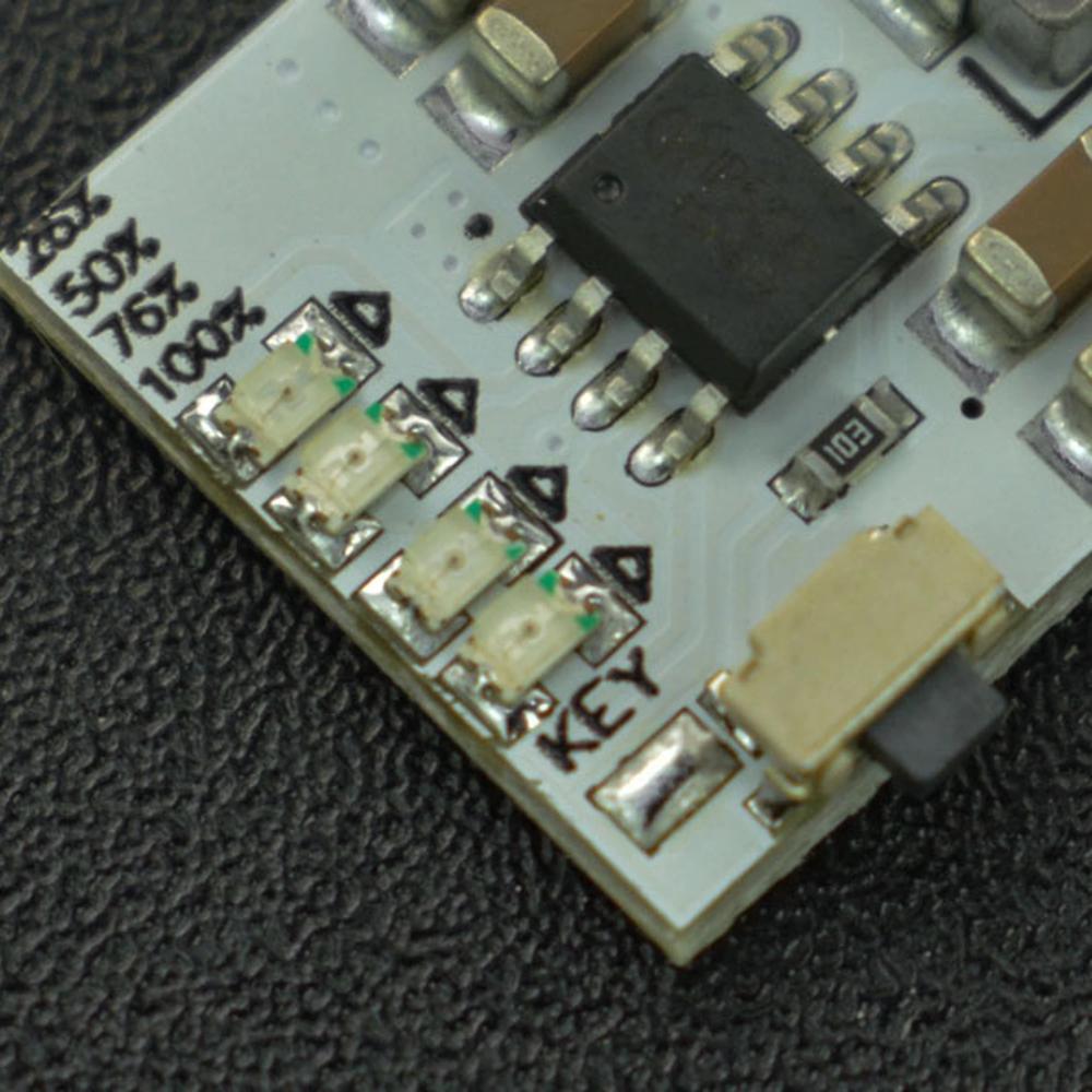 DFRobot Module intégré de charge et de décharge CC-CC (5 V/2 A ...