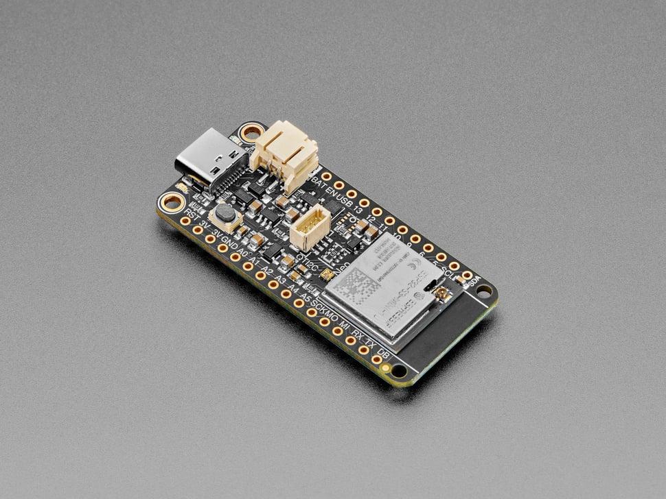 Adafruit ESP32-S3 Reverse TFT met w.FL Antenne