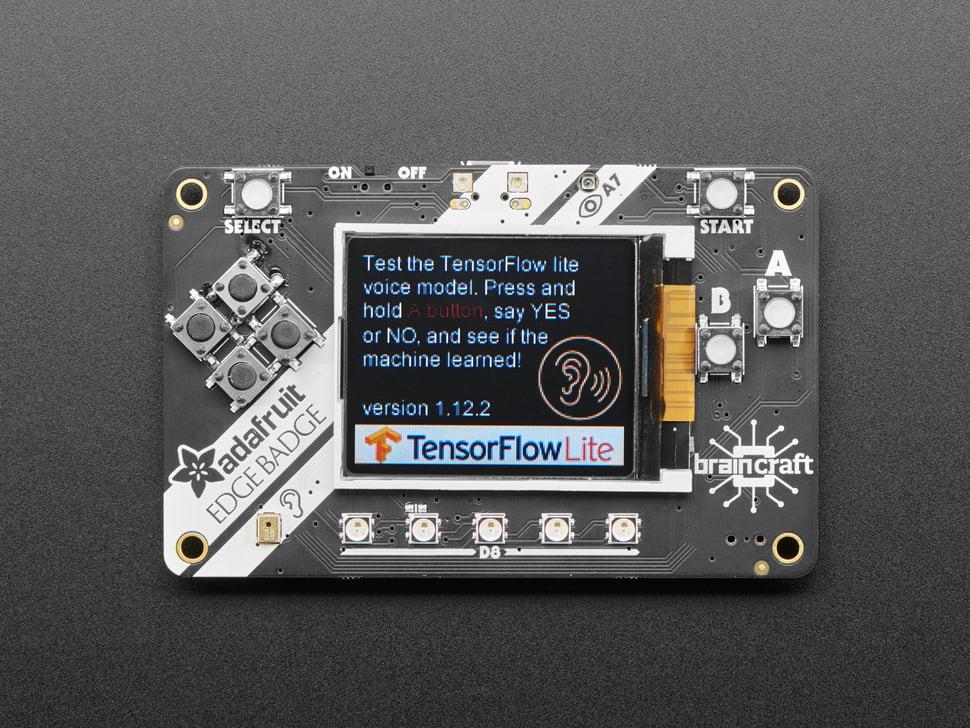 Adafruit EdgeBadge - TensorFlow Lite voor microcontrollers