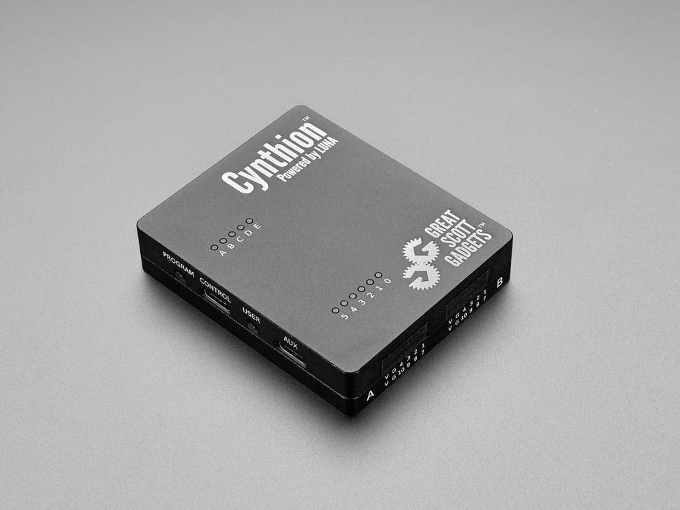 Adafruit Great Scott Gadgets Cynthion - Alles-in-één USB multitool