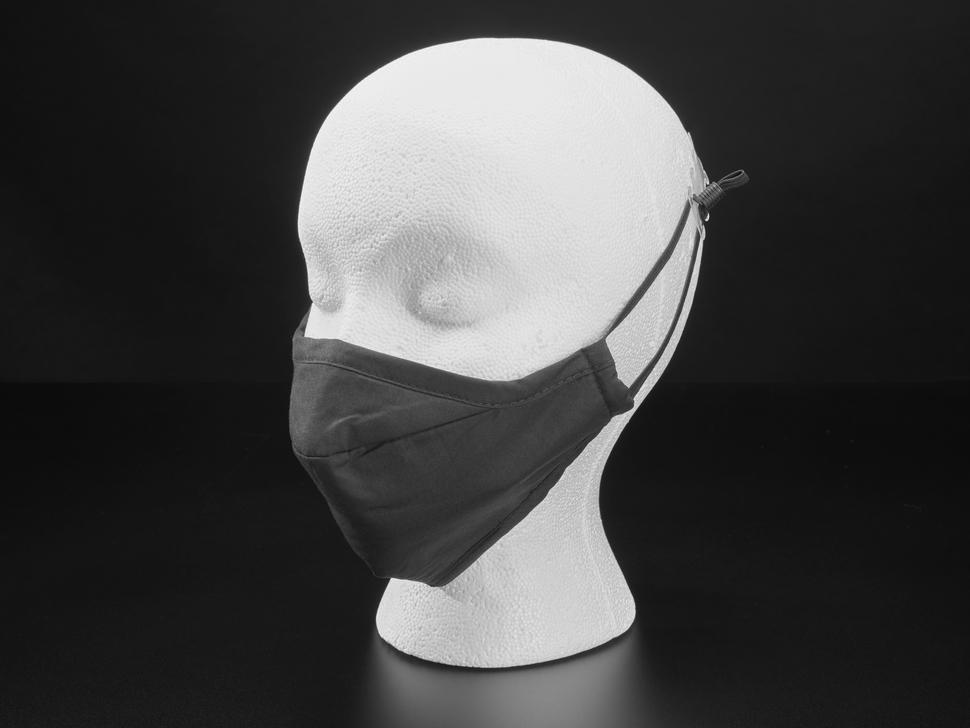 Adafruit Volwassen PM2.5 Filterend Gezichtsmasker met 4 Filterinzetten - Zwart
