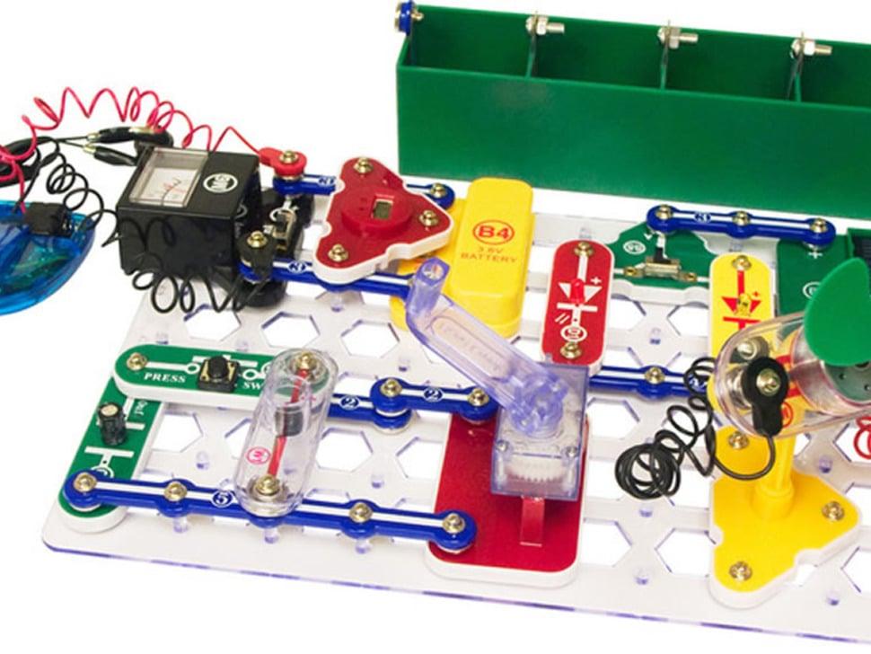 Adafruit Snap Circuits® green