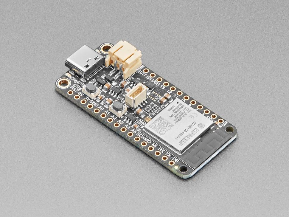 Adafruit ESP32-S2 feather - 4 MB Flash + 2 MB PSRAM