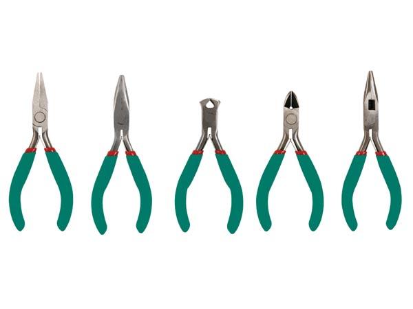 Tool set / 5 different pliers