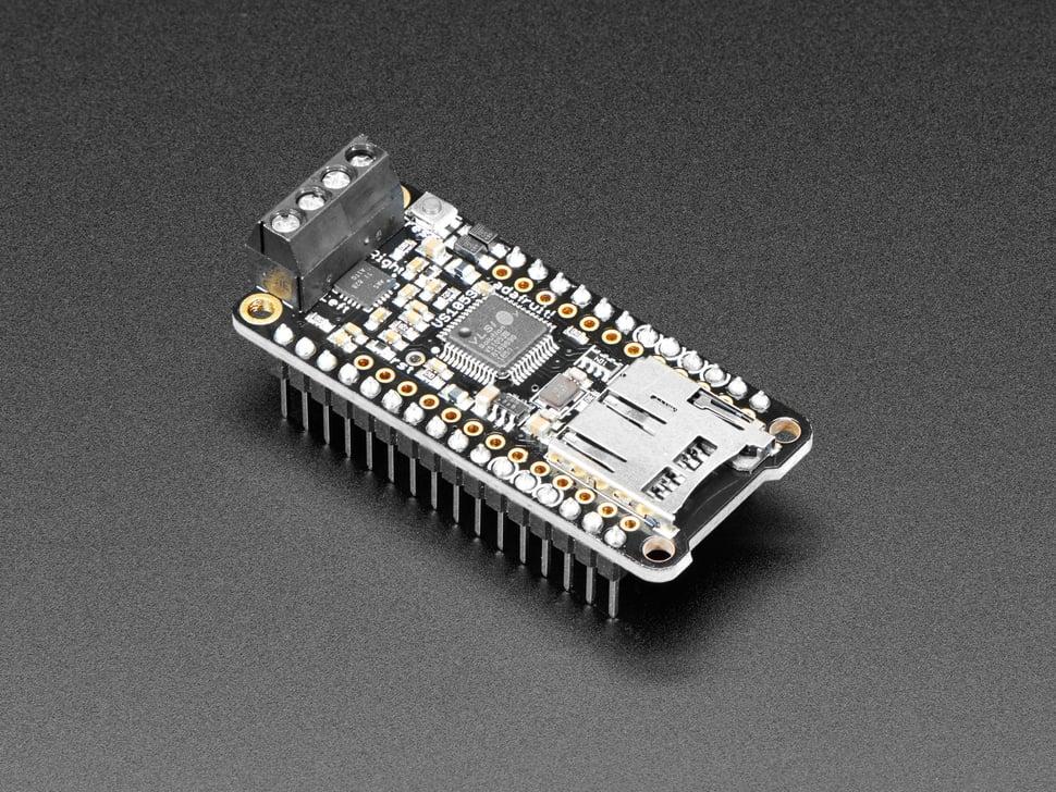 Adafruit Geassembleerde Music Maker FeatherWing met stereo 3W-versterker