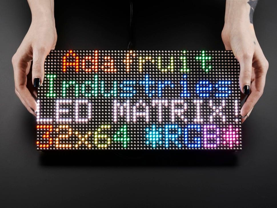 Adafruit 64x32 RGB LED-matrix - 5 mm pitch