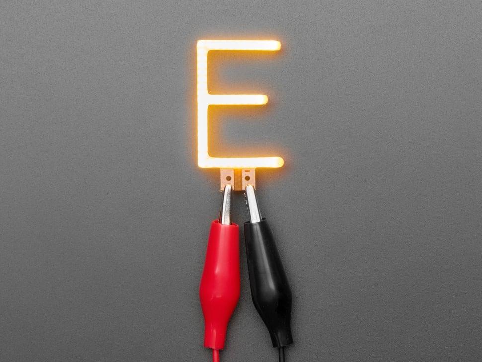 Adafruit Alfabet LED Filament - Warm witte letter "E"