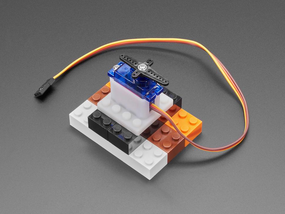 Adafruit Verticale micro-servomotorhouder voor LEGO-compatibele steensystemen
