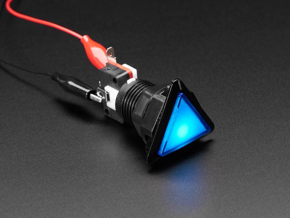 Adafruit LED-verlichte driehoekige drukknop, ook bekend als sciencefictionknoppen uit de jaren 60