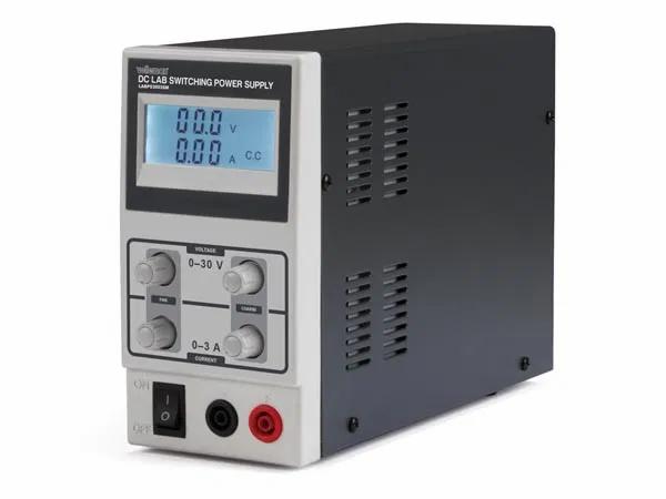 Alimentatore switching da laboratorio cc 0-30 vdc / 0-3 max con display lcd