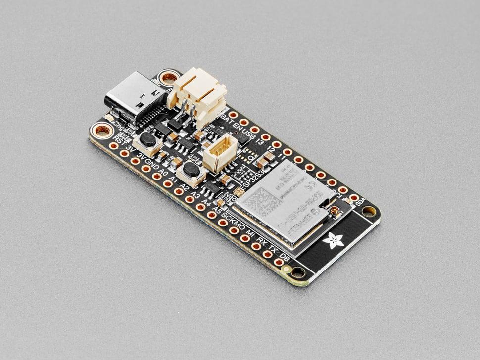 Adafruit ESP32-S3 Feather 8MB met w.FL Antenne