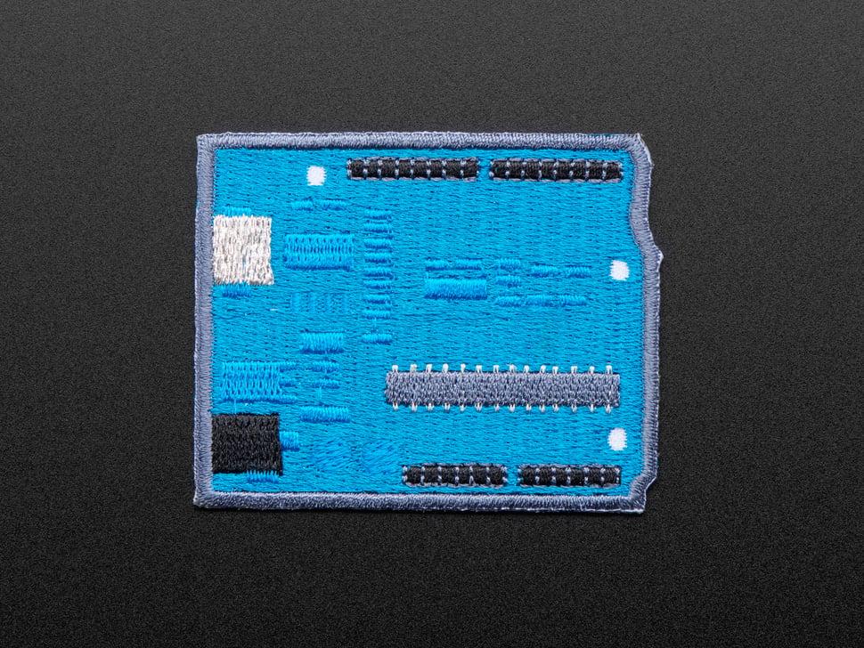 Adafruit Microcontrollers - Vaardigheidsbadge, strijkpatch