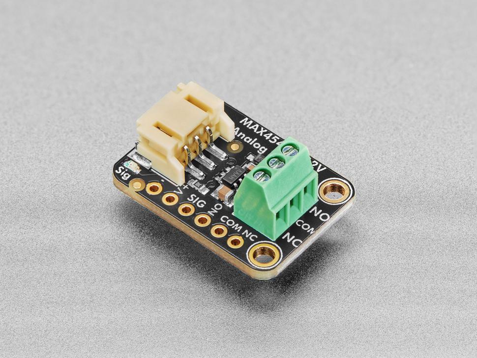 Adafruit STEMMA analoge SPDT-schakelaar - MAX4544 12V - JST PH 2mm