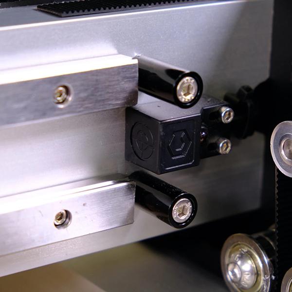 Shapeoko Pro XXL, avec routeur Opencircuit