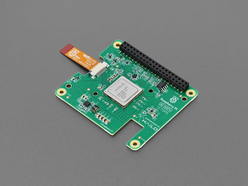 Adafruit Raspberry Pi AI Kit M.2 HAT+:n ja Hailo AI -moduulin (13T ...