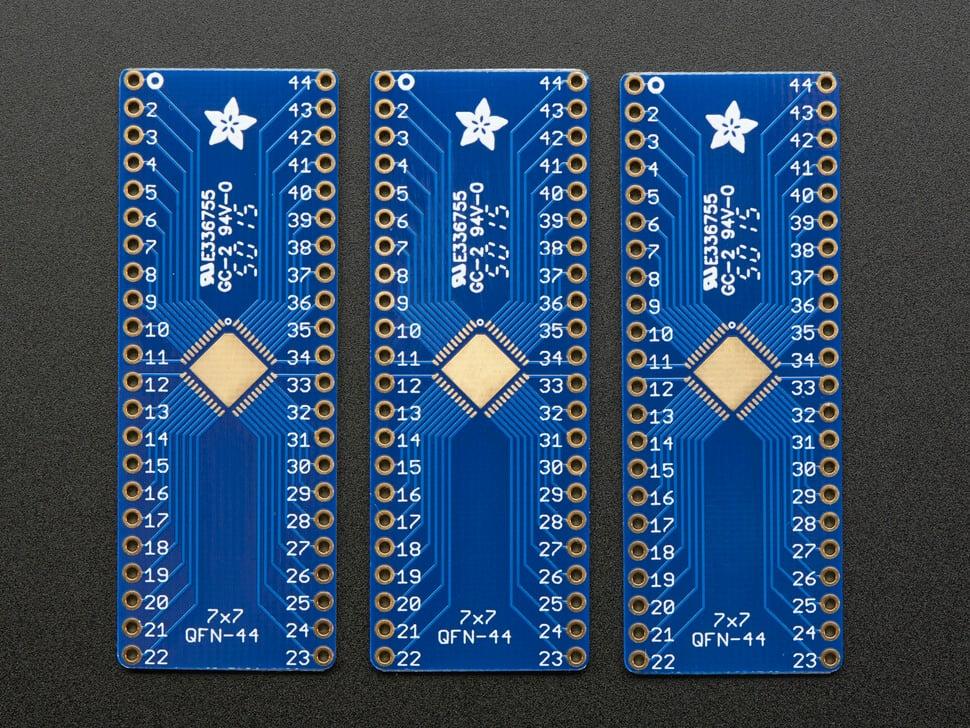 Adafruit PCB De Breakout SMT Para 44 QFN Ou 44 TQFP Pacote Com 3 Adafruit PCB De Breakout SMT Para 44 QFN Ou 44 TQFP Pacote Com 3