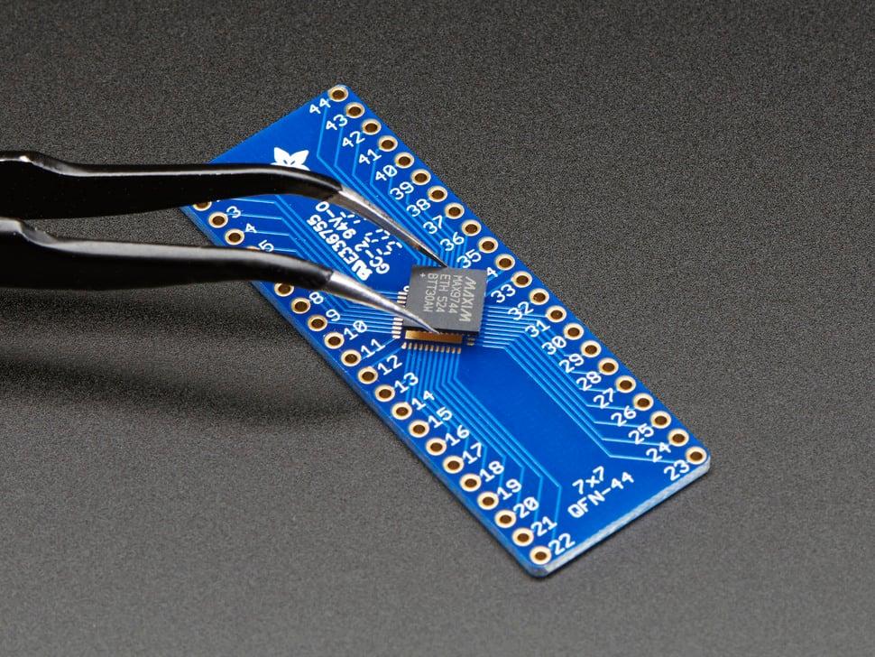 Adafruit SMT Breakout kretskort F r 44 QFN Eller 44 TQFP 3 pack Adafruit SMT Breakout kretskort F r 44 QFN Eller 44 TQFP 3 pack