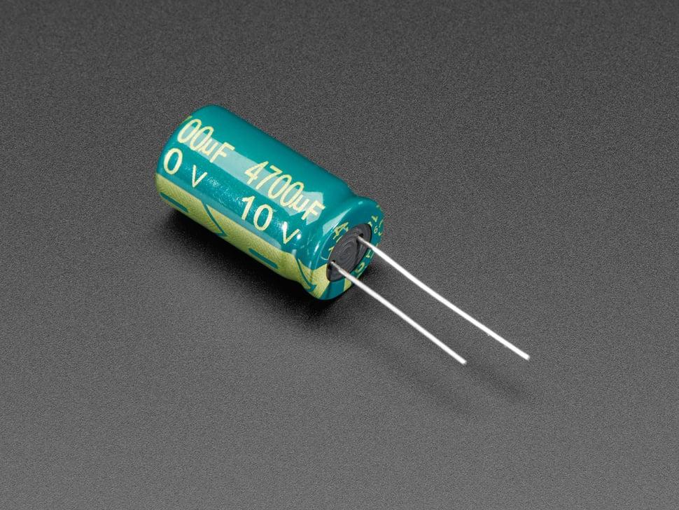 Adafruit 4700uF 10v elektrolytische condensator